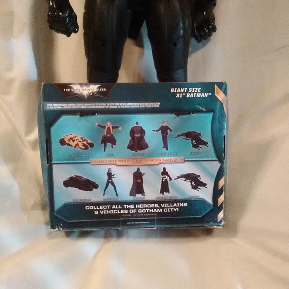 Batman , 31 Inch Giant Batman The Dark Knight Rises Action Figure - Picture 6 of 11